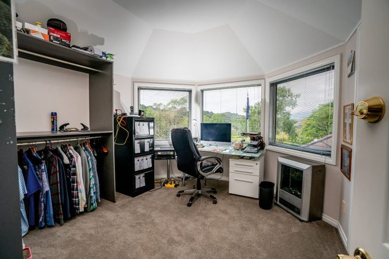 Photo of property in 35 Eucalyptus Way, Nikau Valley, Paraparaumu, 5032