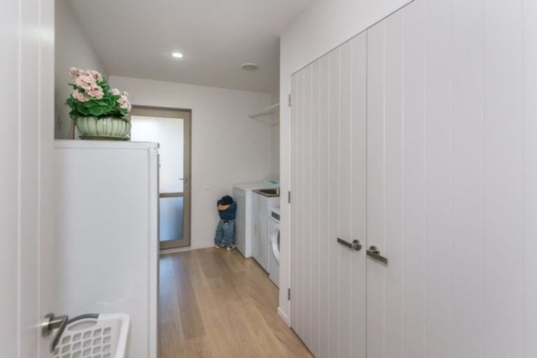 Photo of property in 38 Saint Laurent Way, Ohau, Levin, 5570