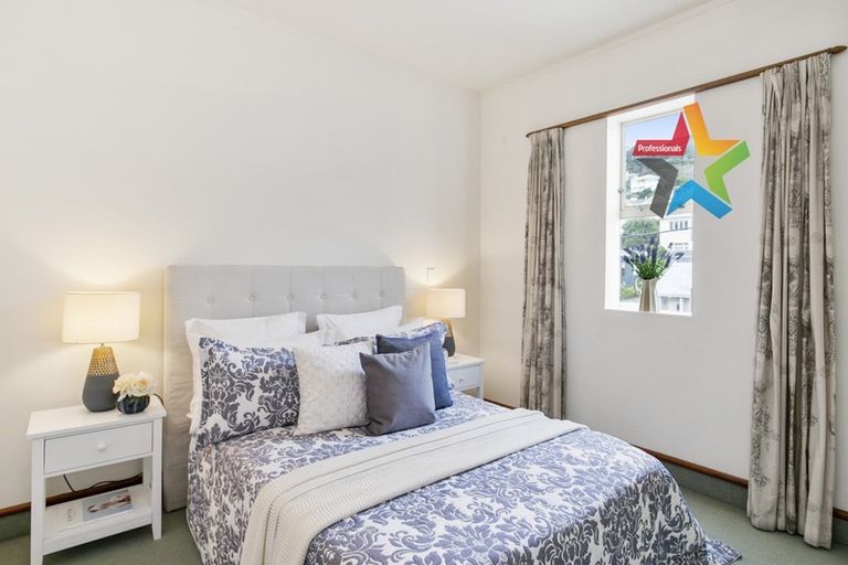 Photo of property in 10/37 Majoribanks Street, Mount Victoria, Wellington, 6011