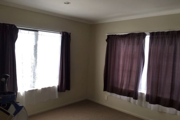 Photo of property in 115a Udys Road, Pakuranga, Auckland, 2010