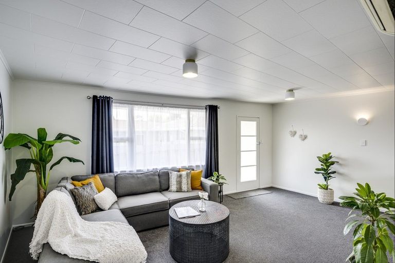 Photo of property in 3/704 Terrace Road, Parkvale, Hastings, 4122