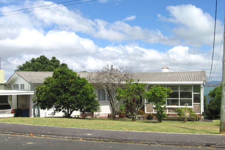 Photo of property in 22 Tizard Road, Birkenhead, Auckland, 0626