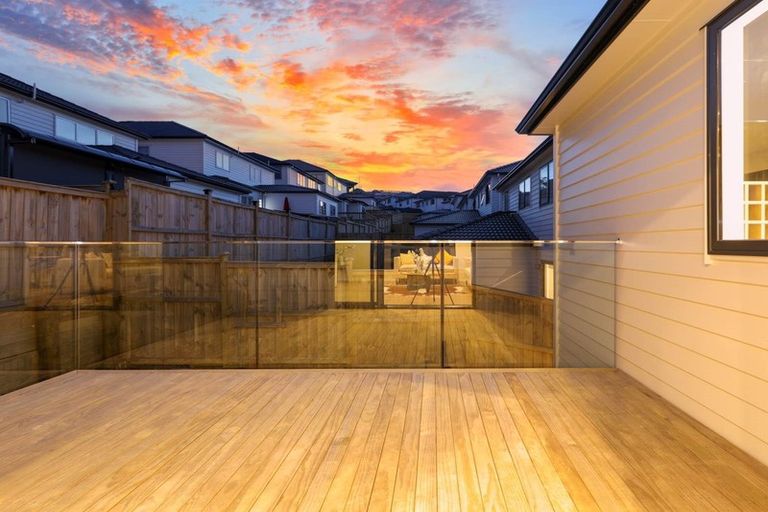 Photo of property in 2 Piki Street, Flat Bush, Auckland, 2019