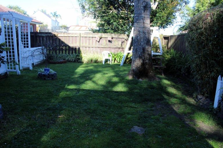 Photo of property in 10/47 Gardner Avenue, New Lynn, Auckland, 0600