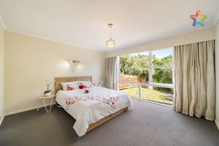 Photo of property in 288 Riverside Drive, Waterloo, Lower Hutt, 5011