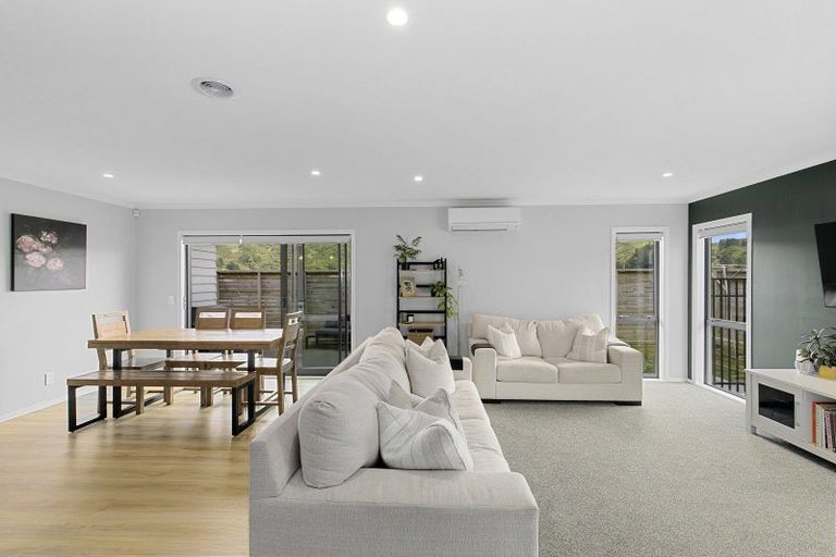 Photo of property in 6 Te Ara O Roimata, Wainuiomata, Lower Hutt, 5014