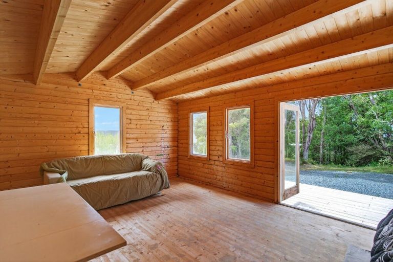 Photo of property in 100 Shieling Road, Waipu, 0582