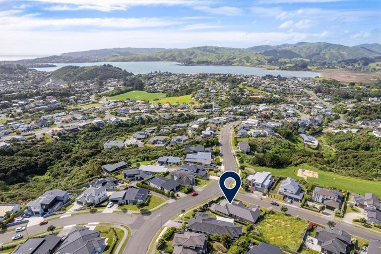 Photo of property in 51 Endeavour Drive, Whitby, Porirua, 5024