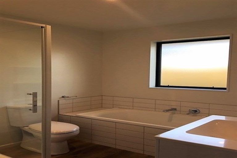 Photo of property in 15 Minerva Crescent, Woodend, 7610