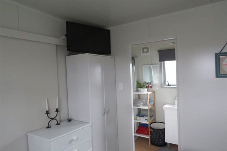 Photo of property in 27a Seabury Avenue, Foxton Beach, Foxton, 4815