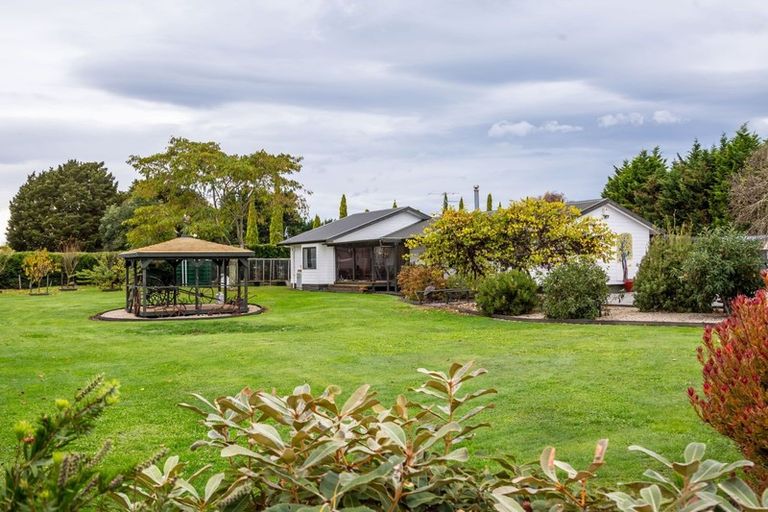 Photo of property in 74 Charles Street, Carterton, 5713