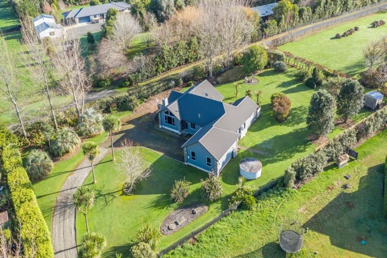 Photo of property in 84 Muhunoa West Road, Ohau, Levin, 5570