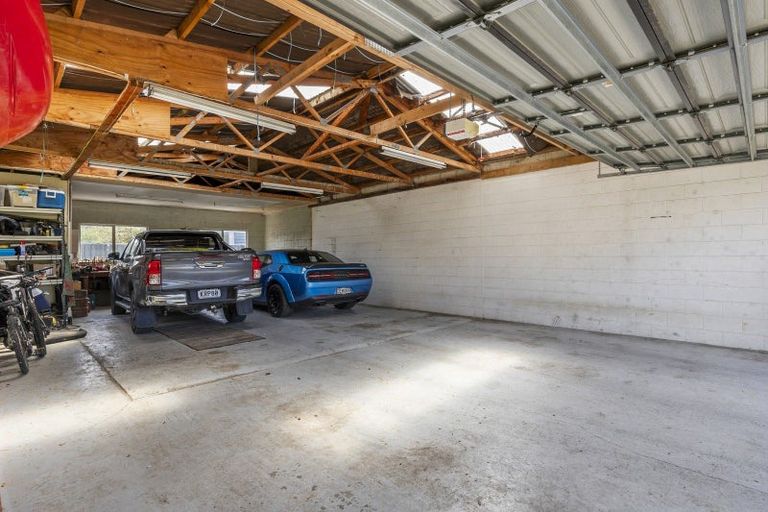 Photo of property in 12 Beaumaris Street, Outram, 9019