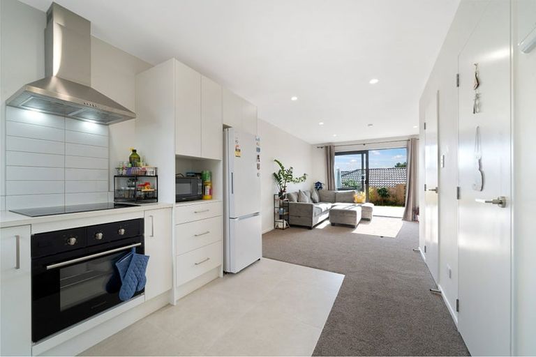 Photo of property in 23 Raupeti Lane, Henderson, Auckland, 0612