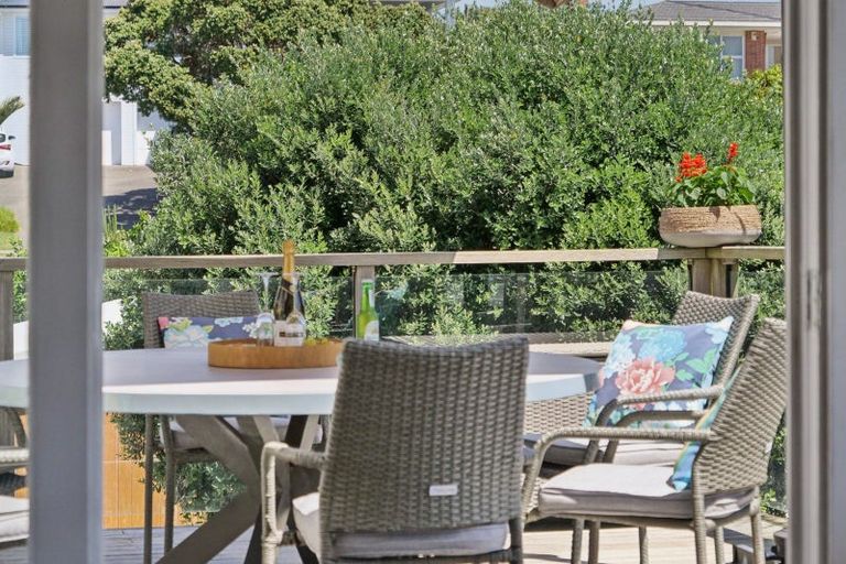 Photo of property in 61 Oceanview Road, Mount Maunganui, 3116