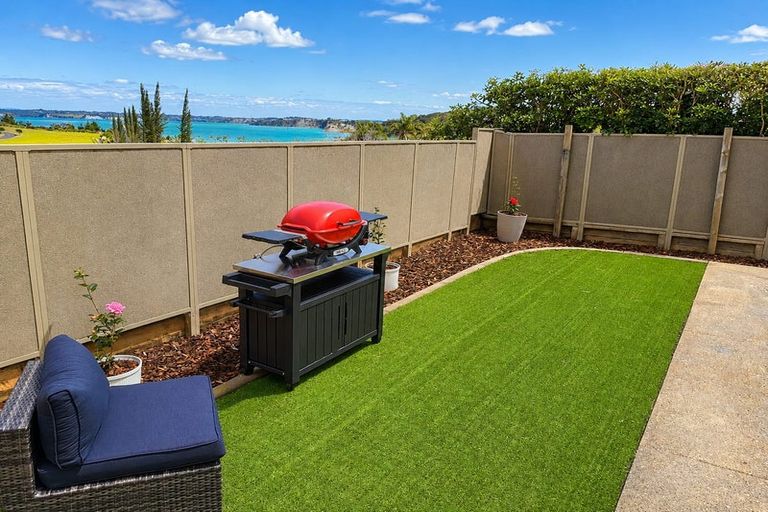 Photo of property in 58 Nautilus Drive, Gulf Harbour, Whangaparaoa, 0930