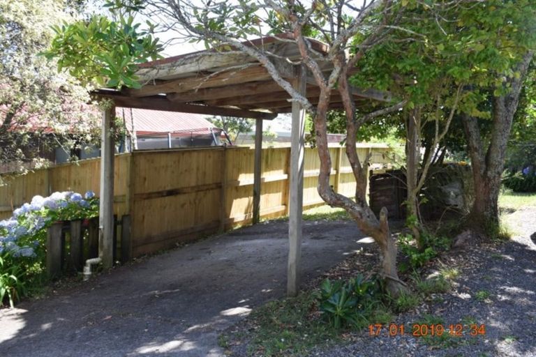 Photo of property in 103b Woodglen Road, Glen Eden, Auckland, 0602