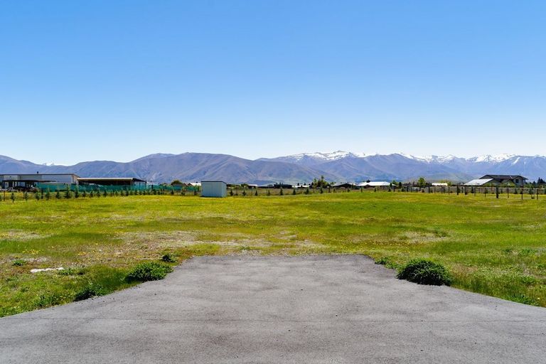 Photo of property in 32a Temple Drive, Twizel, 7901
