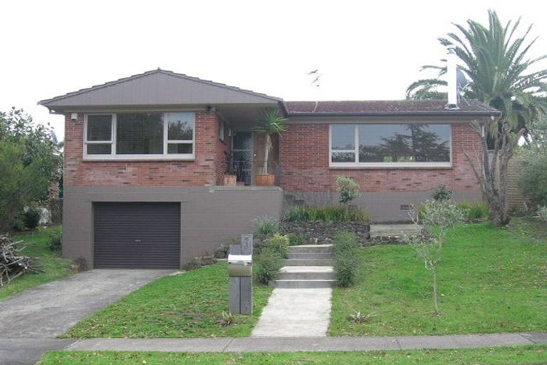 Photo of property in 3 Blue Gum Rise, Sunnyhills, Auckland, 2010