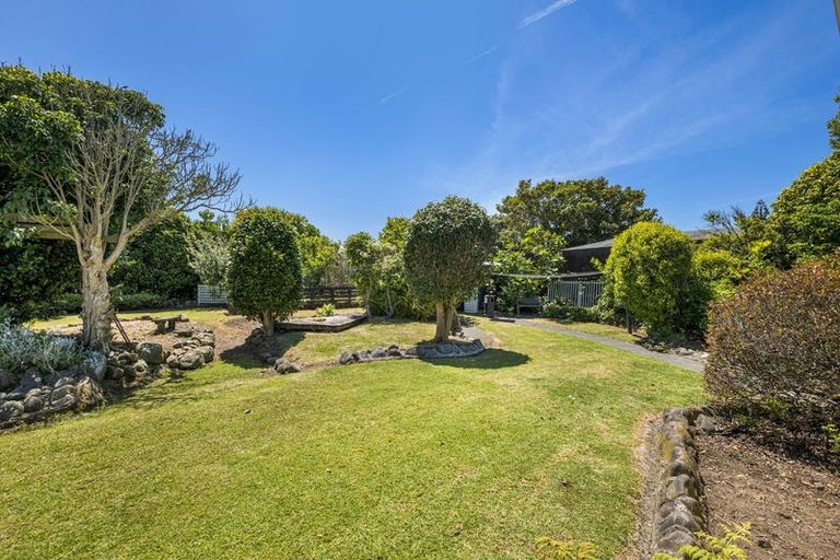 Photo of property in 57 Longfellow Road, Opunake, 4616