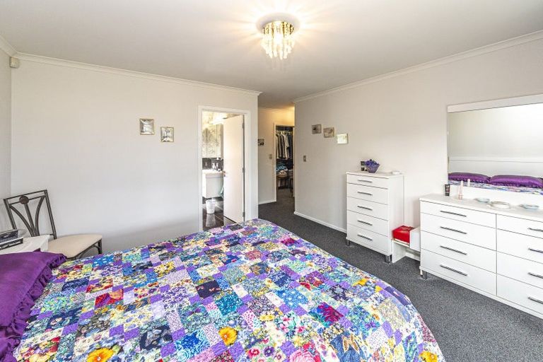 Photo of property in 8 Lithgow Drive, Otamatea, Whanganui, 4500