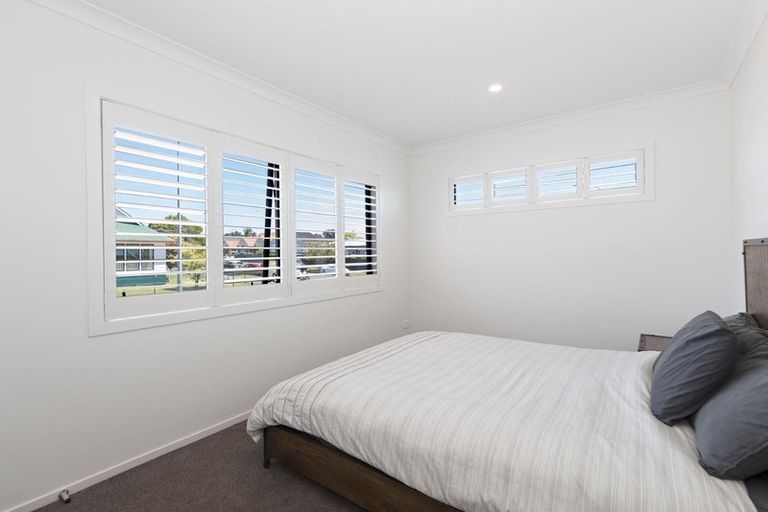 Photo of property in 125a Point Chevalier Road, Point Chevalier, Auckland, 1022