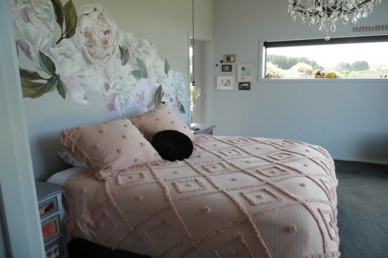 Photo of property in 33 Trailview Lane, Weston, Oamaru, 9401