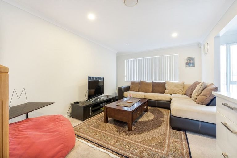Photo of property in 19 Fong Road, Flat Bush, Auckland, 2019