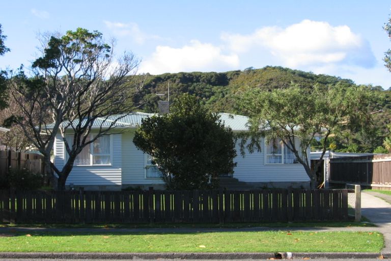Photo of property in 62 Mohaka Street, Wainuiomata, Lower Hutt, 5014