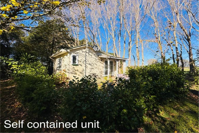 Photo of property in 277 Kaimatarau Road, Rongotea, Palmerston North, 4473