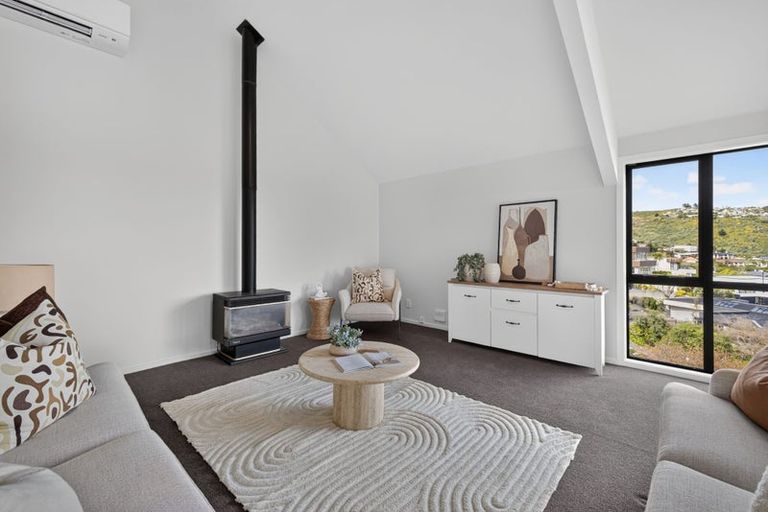 Photo of property in 2/19 Lookaway Place, Huntsbury, Christchurch, 8022