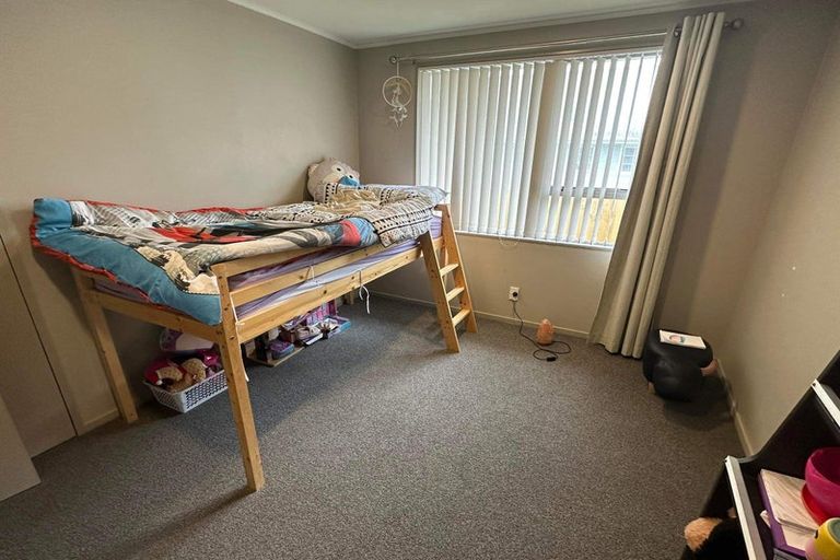 Photo of property in 47 Ruahine Street, Paraparaumu, 5032