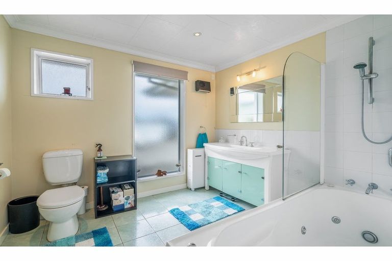 Photo of property in 102 Waiau Crescent, Kingswell, Invercargill, 9812