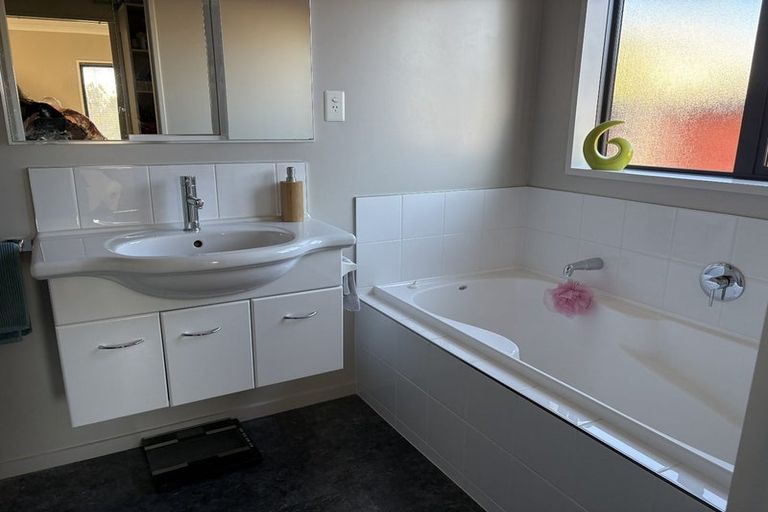 Photo of property in 20a Titoki Street, Stoke, Nelson, 7011