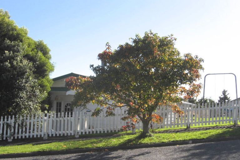 Photo of property in 73 Lord Street, Stokes Valley, Lower Hutt, 5019