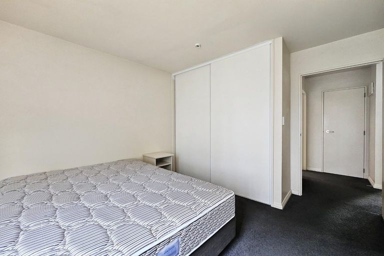 Photo of property in St James Courts, 9/77 Gloucester Street, Christchurch Central, Christchurch, 8013