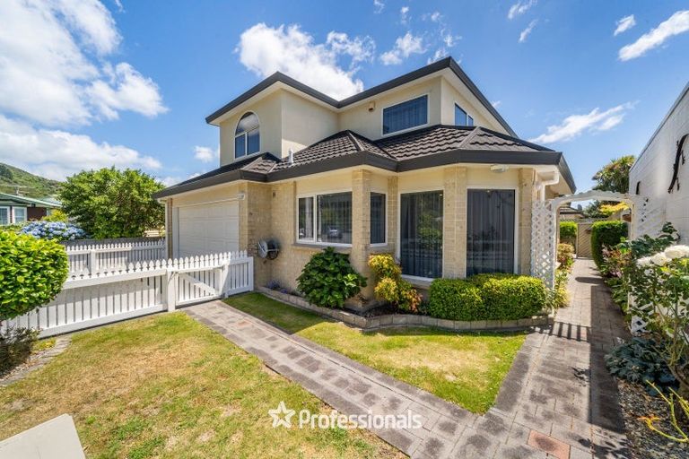 Photo of property in 295 Riverside Drive, Waterloo, Lower Hutt, 5011