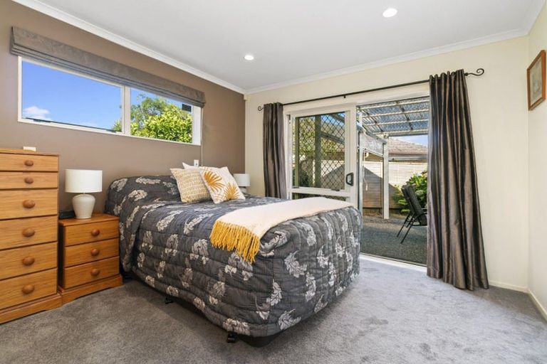 Photo of property in 154 Wattle Farm Road, Wattle Downs, Auckland, 2103