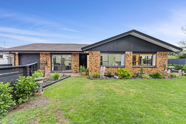 Photo of property in 18a Sunnyside Crescent, Papatoetoe, Auckland, 2025