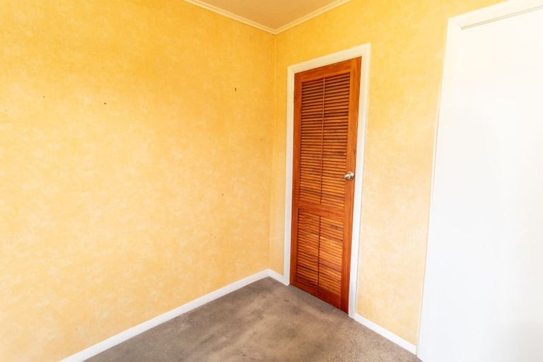 Photo of property in 18 Whangakoko Grove, Birchville, Upper Hutt, 5018