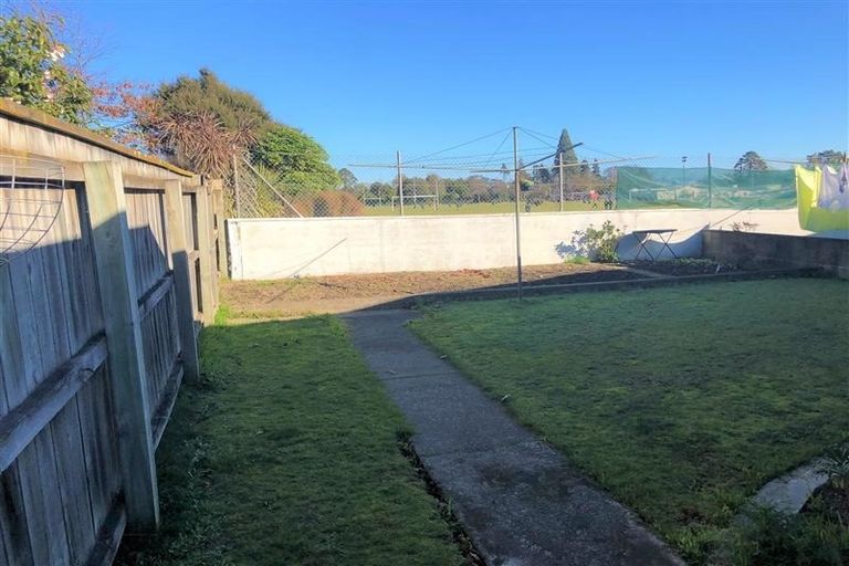 Photo of property in 1/16 Cobham Crescent, Stoke, Nelson, 7011