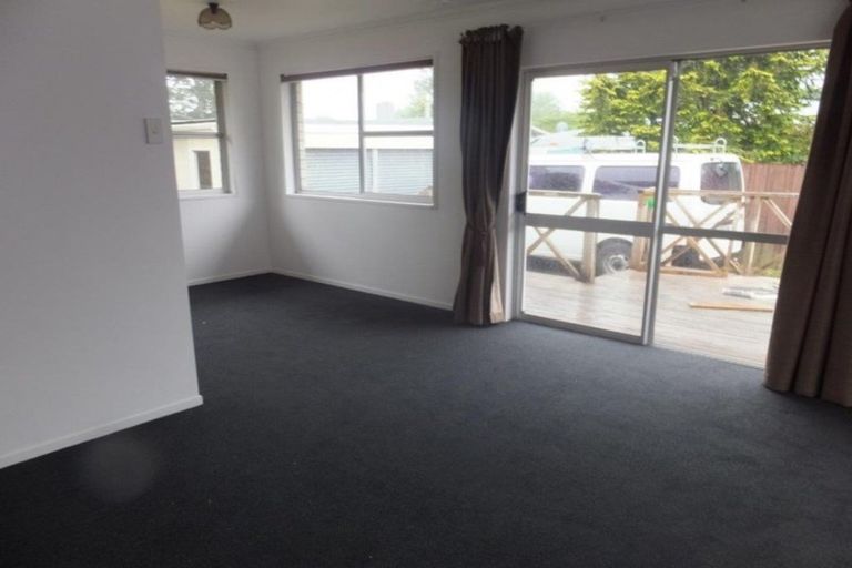 Photo of property in 11 Brookbank Place, Glenview, Hamilton, 3206