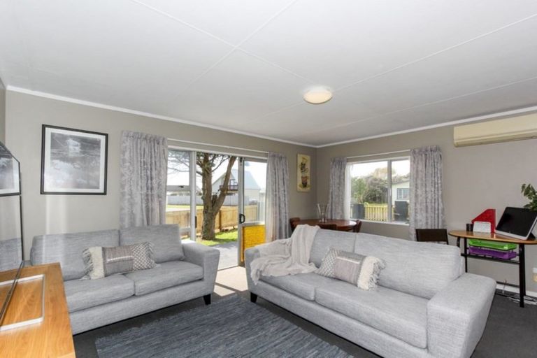 Photo of property in 99 Ranfurly Street, Waitara, 4320