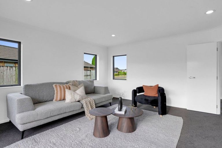 Photo of property in 11 Wessex Place, Rototuna North, Hamilton, 3210