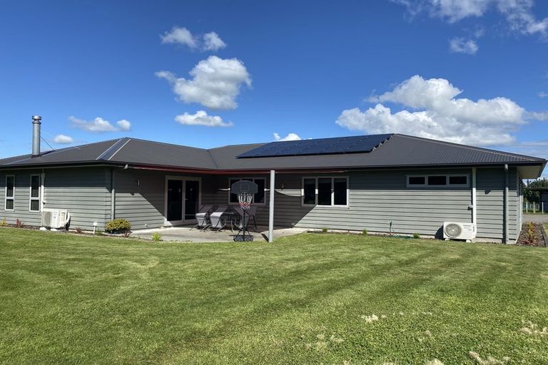 Photo of property in 394a Makino Road, Feilding, 4779