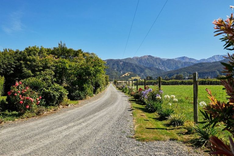 Photo of property in 887 Inland Kaikoura Road, Inland Road, Kaikoura, 7373