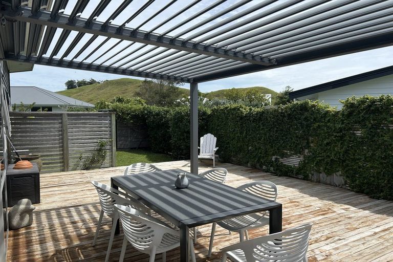 Photo of property in 9 Tuamotu Park, Wainui, Gisborne, 4010