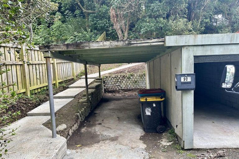 Photo of property in 33 Verviers Street, Karori, Wellington, 6012