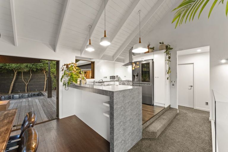 Photo of property in 59 Calluna Crescent, Totara Heights, Auckland, 2105