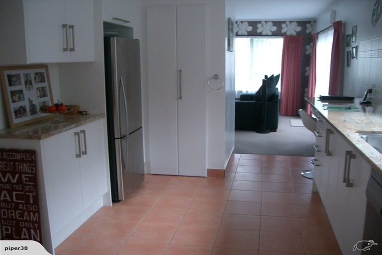 Photo of property in 75 Kennedy Avenue, Forrest Hill, Auckland, 0620